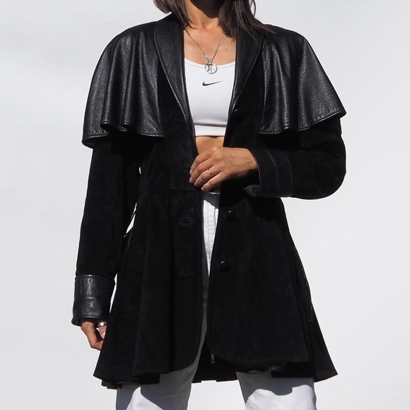 RARE VINTAGE SUEDE / LEATHER BELTED TRENCH COAT - Picture 7 of 8